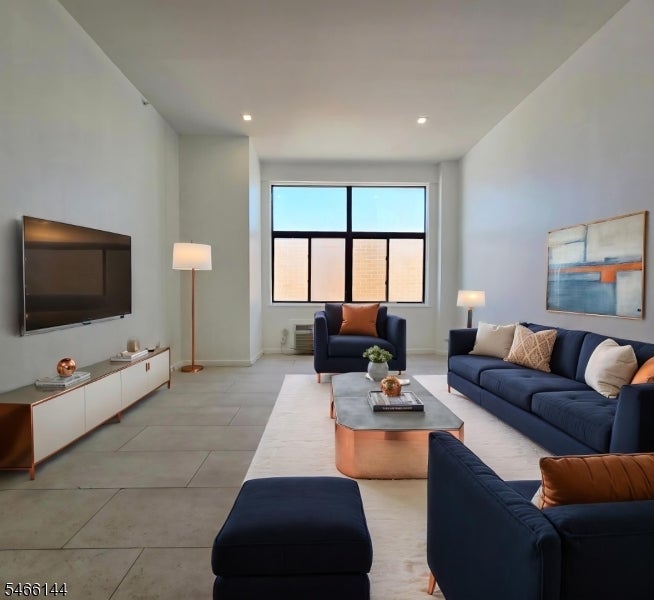 30 Howe Ave 305