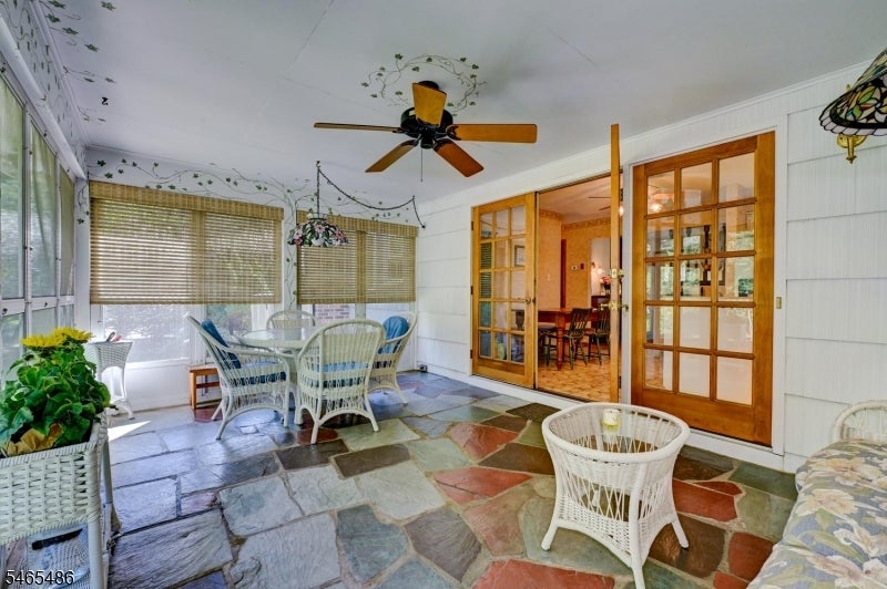 13 Graham Pl
