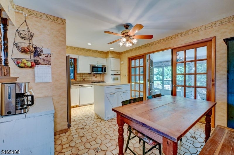 13 Graham Pl