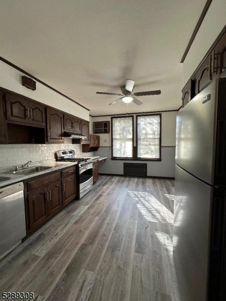 156 Franklin Ave