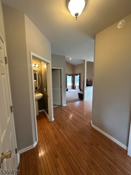 30 Julie Ct