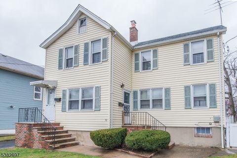 Photo of 36 Thomas St #2, Bloomfield, NJ 07003 (MLS # 3995856)