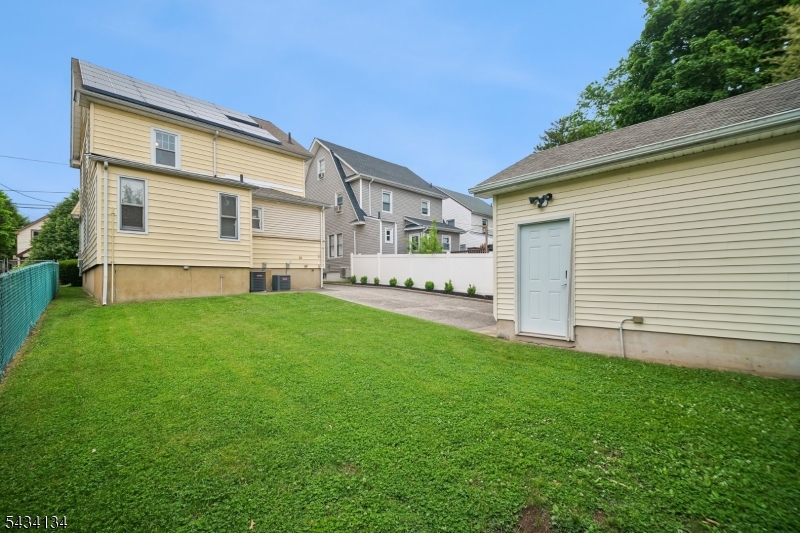223-225 Keats Ave