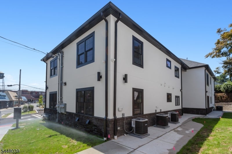 5 Milton Ave C