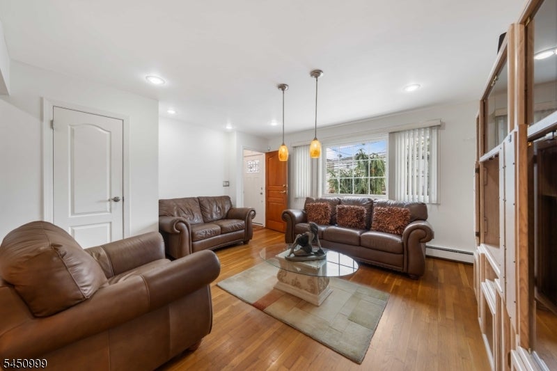 378 Cator Ave