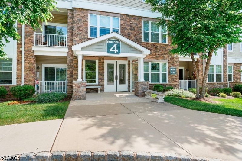4106 Hoover Ln