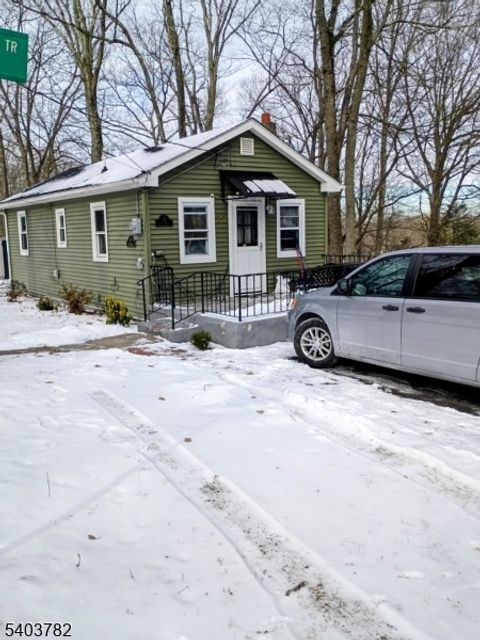 20 Fiske Trl Hopatcong Boro NJ 07843