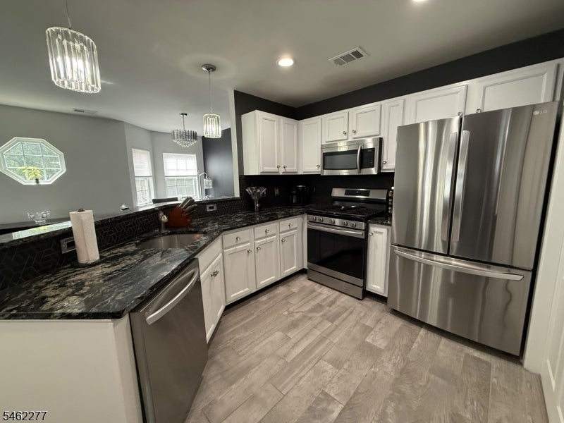 265 Old Farm Dr