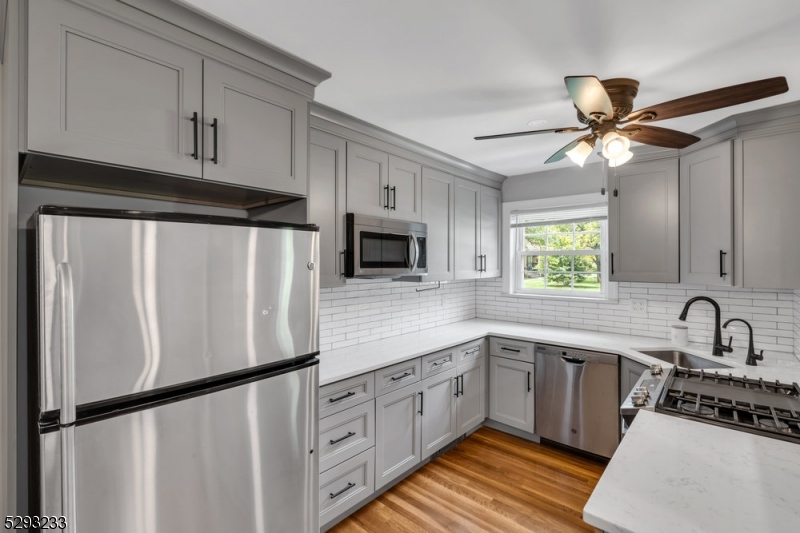 320 South Street 10G