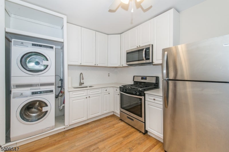 10 Phoenix Ave Unit 2 2