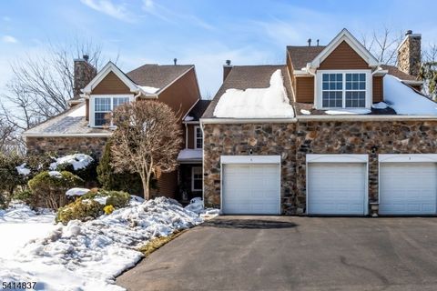 5 Hunter Rd North Haledon Boro NJ 07508