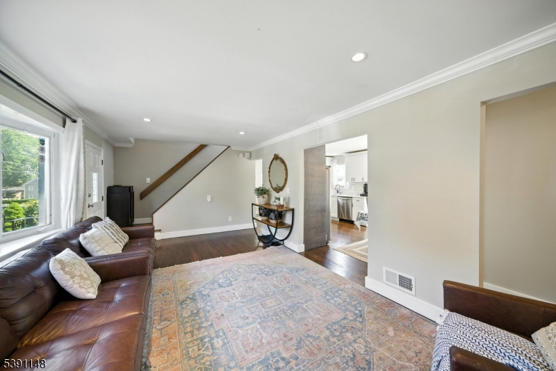 36 Alyson Pl