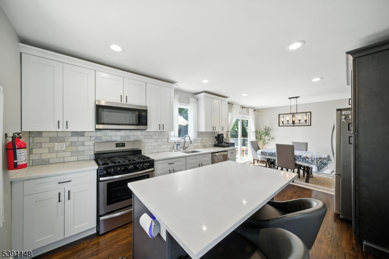 36 Alyson Pl
