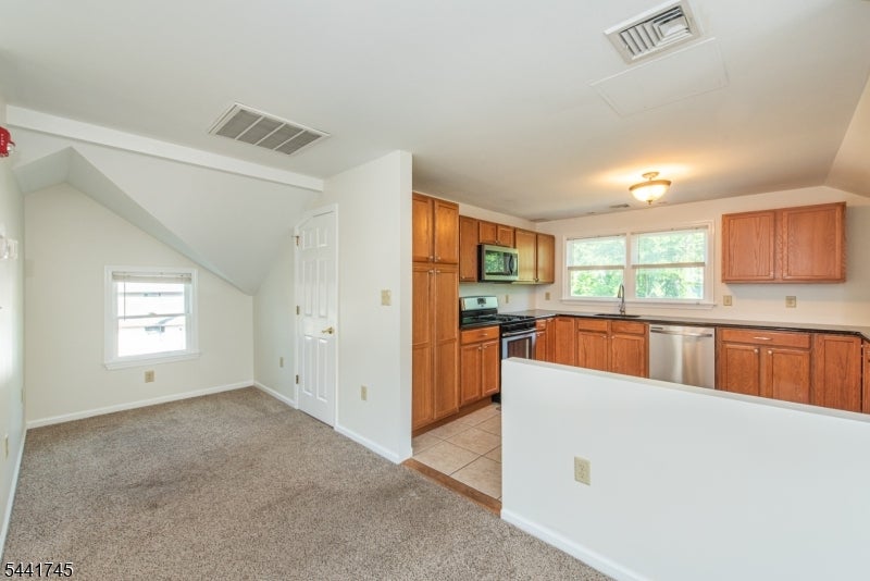 12 Main Road - Rt 202 4
