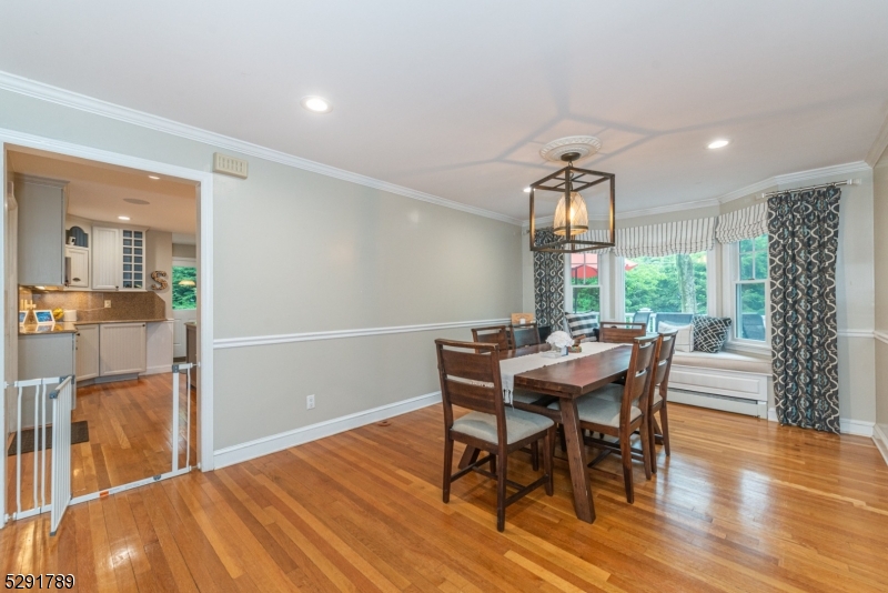 12 Yorke Rd