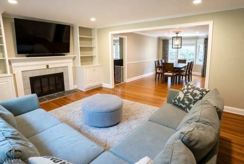 12 Yorke Rd