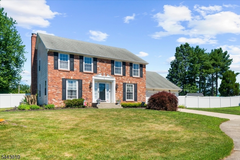 1 Dorado Ct