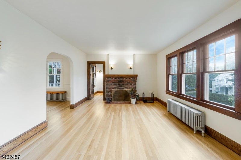 12 Bernards Ave