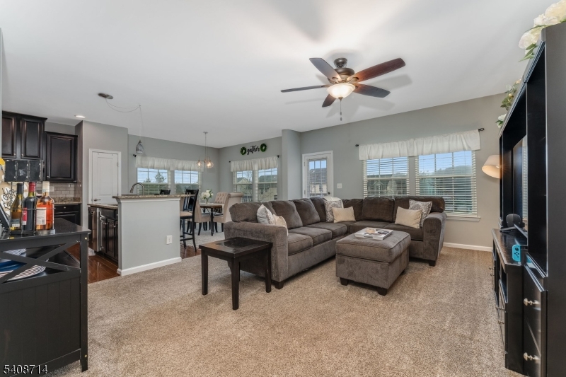 34 Washington Square Cir