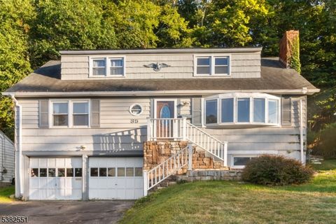 35 Summit Trl Sparta Twp. NJ 07871