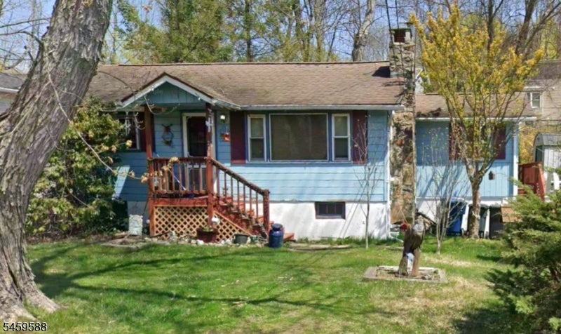 218 SQUAM RD