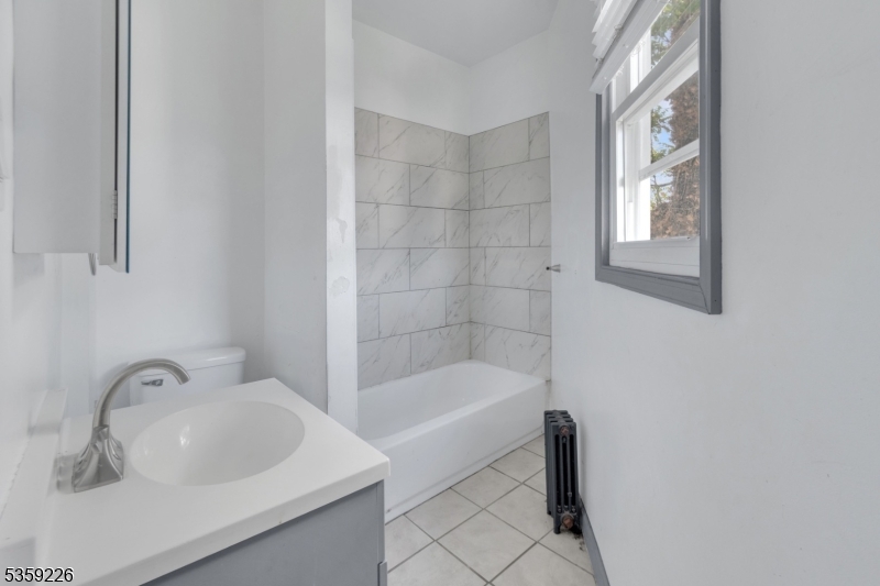 245 Alexander St