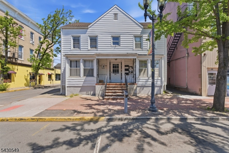 194 Somerset St
