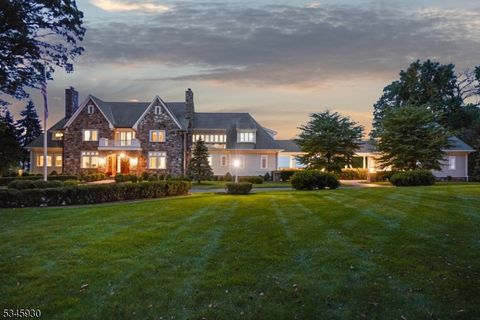 16 Laurel Mountain Way Tewksbury Twp. NJ 07830