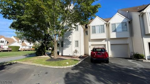 12 Independence Ct Montville Twp. NJ 07045