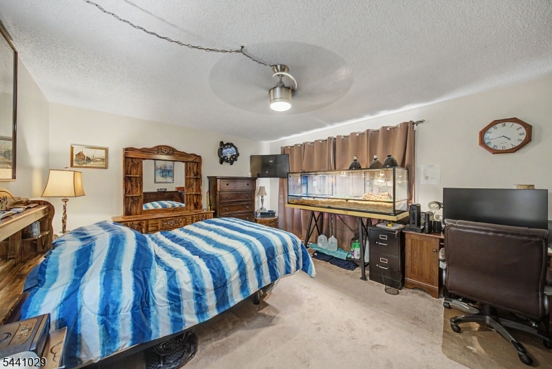 12 Amherst Ct