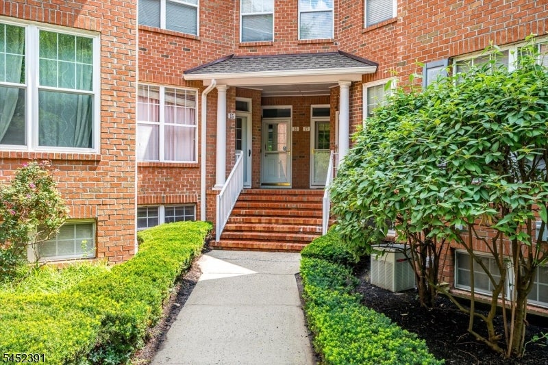 13 Franklin School Way