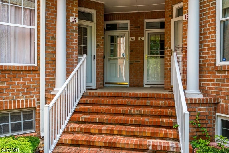 13 Franklin School Way