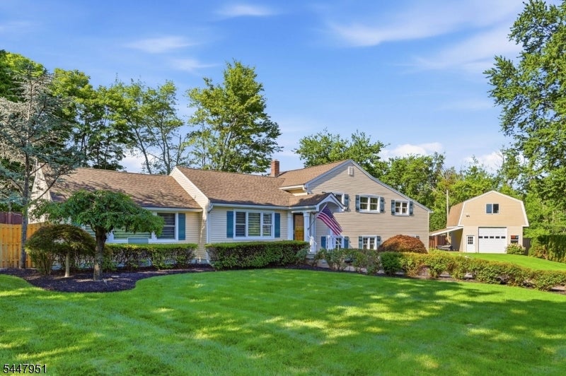 133 Sandra Dr