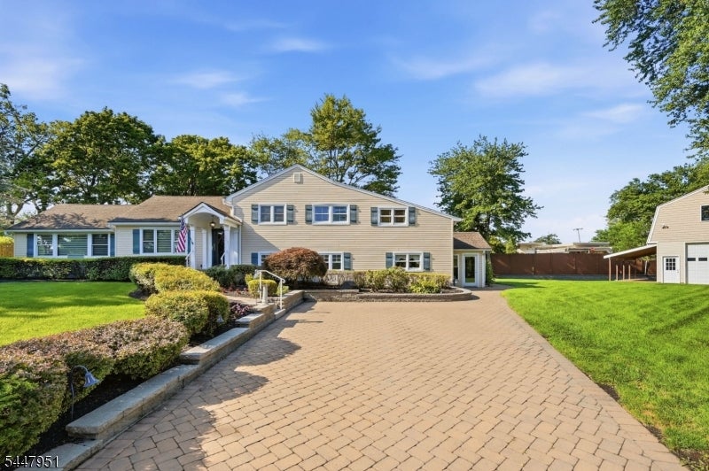 133 Sandra Dr