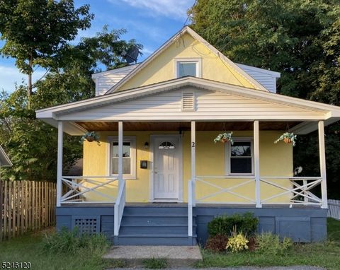 2 Holloway Pl Morris Twp. NJ 07950