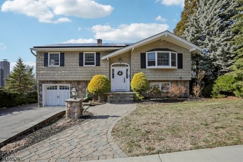 27 Borman Dr Wanaque Boro NJ 07465