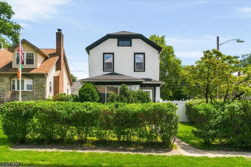 274 Brighton Ave