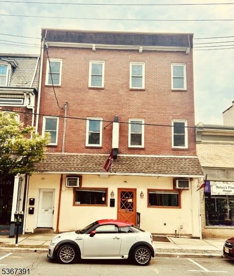 150 S MAIN ST Phillipsburg Town NJ 08865