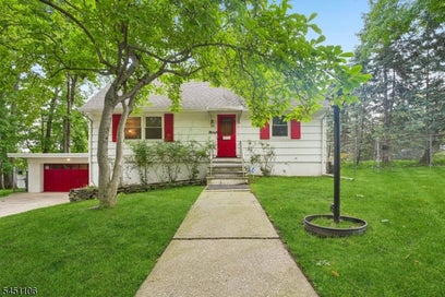 107 Roland St Park Ridge Boro NJ 07656