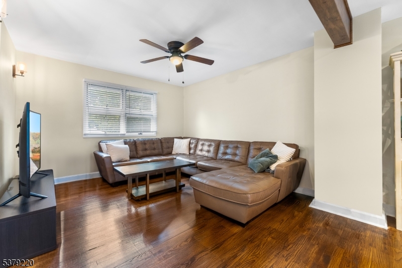 123 Central Ave