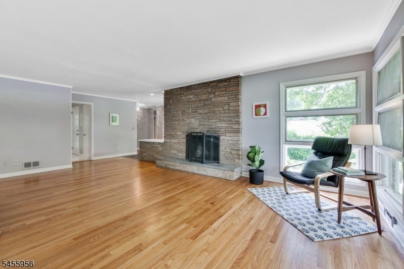 31 Sheffield Rd