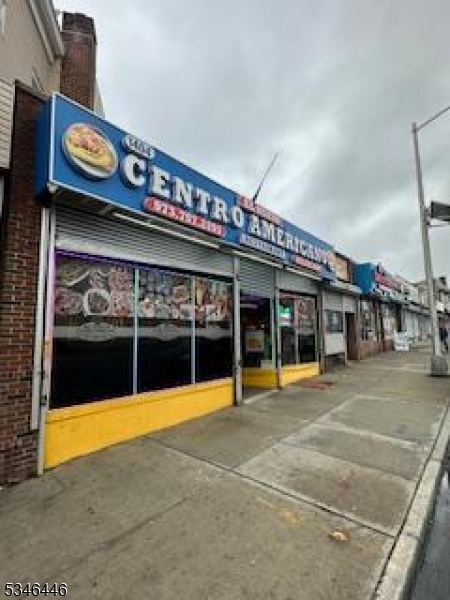 1400 Springfield Ave