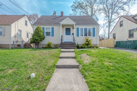 8 Fitzsimmons Ave Middlesex Boro NJ 08846