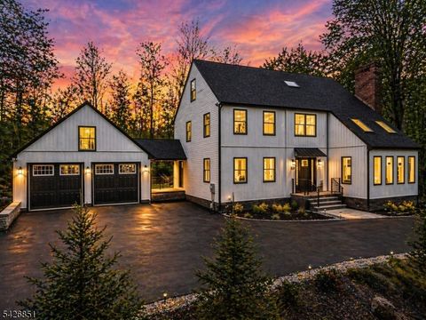 144 Van Dyke Rd Hopewell Twp. NJ 08525