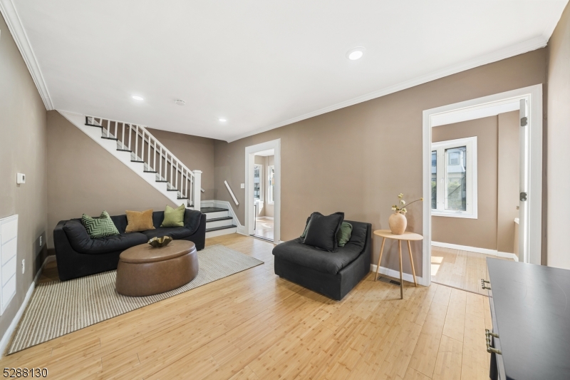 179 Berkshire Pl