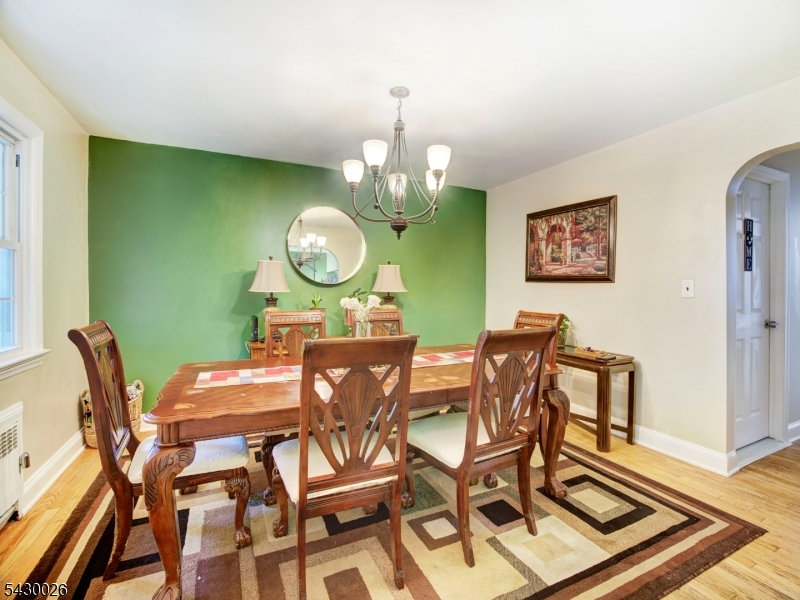 610 Laurita St