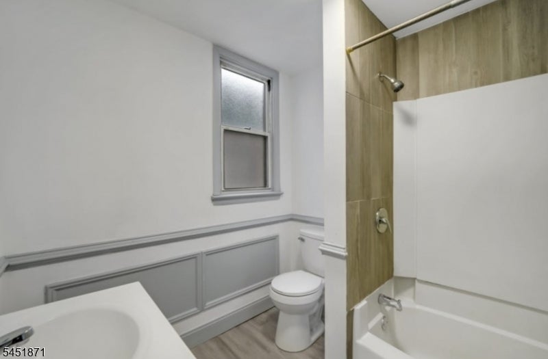 227 Snyder St 2