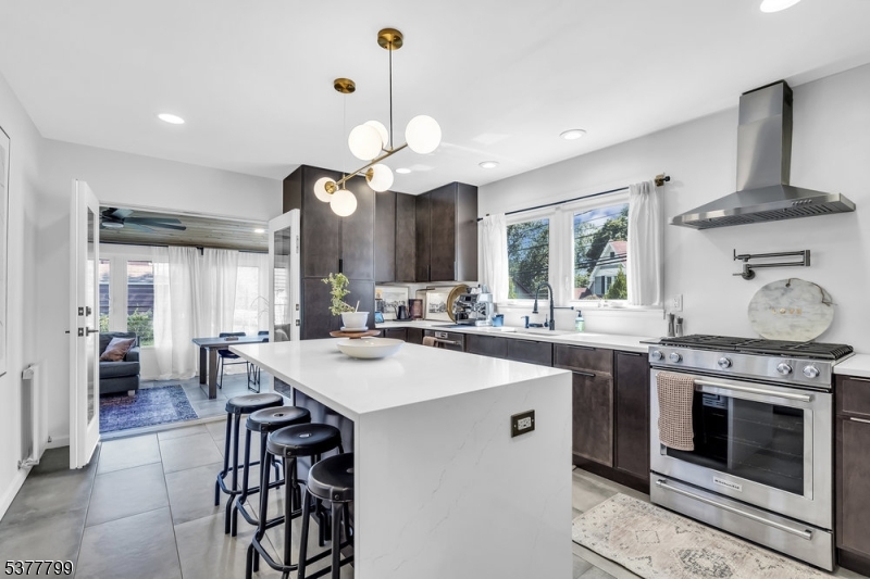 247 Walnut Ave