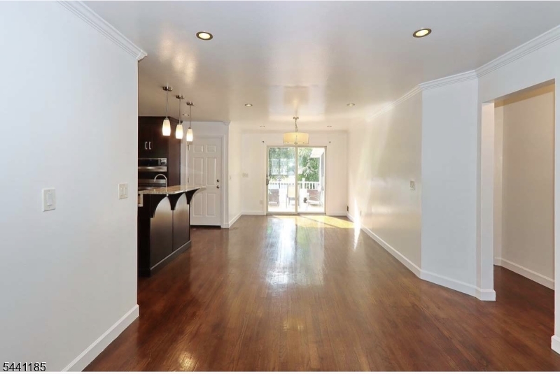 1299 Kline Place 1