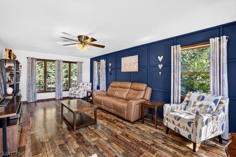 27 EDGEMERE TERRACE